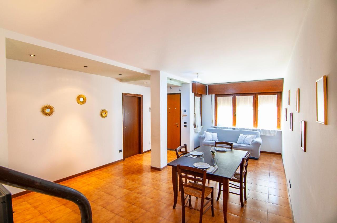 Verona - Familyoasi Free Parking And Garden מראה חיצוני תמונה